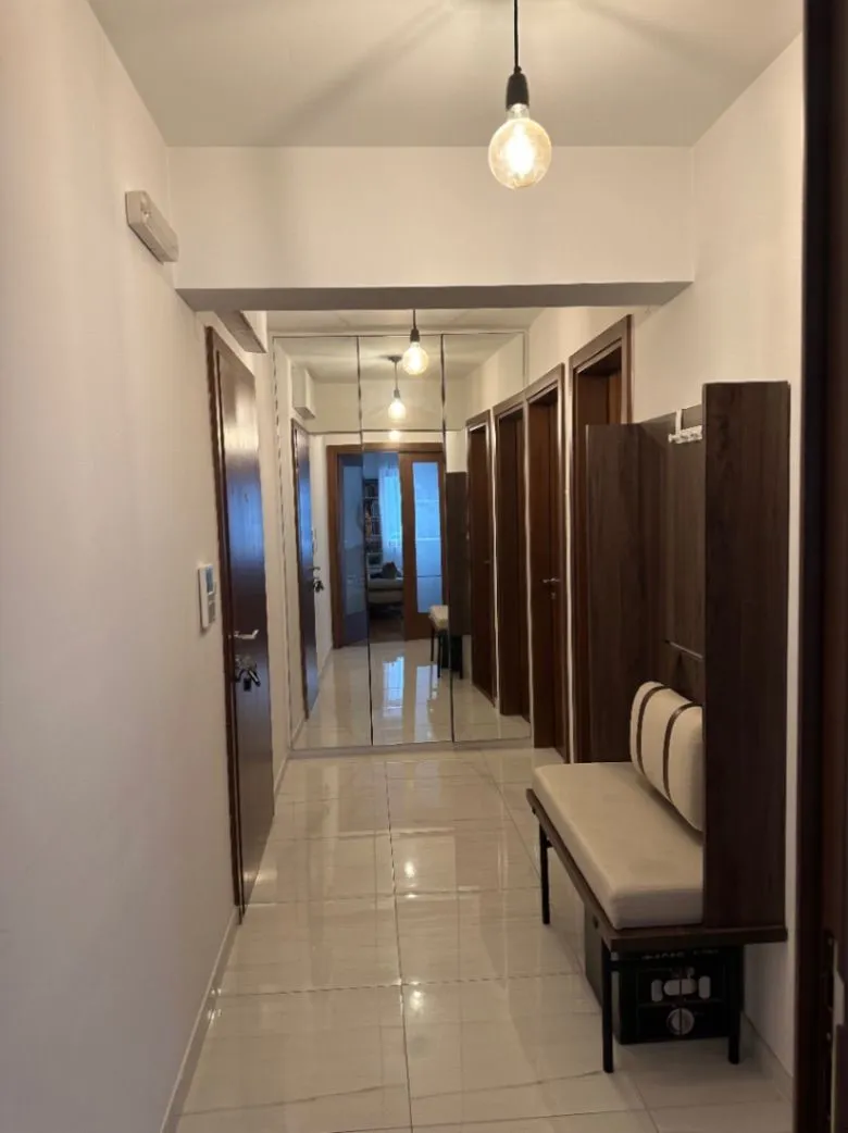 Dvosoban-stan-92-m²-u-Bloku-6-Podgorica-6 Dvosoban stan 92 m² – Blok 6, Podgorica — fotografija 7