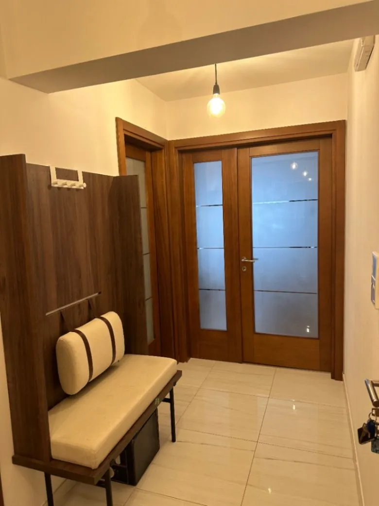 Dvosoban-stan-92-m²-u-Bloku-6-Podgorica-7 Dvosoban stan 92 m² – Blok 6, Podgorica — fotografija 8