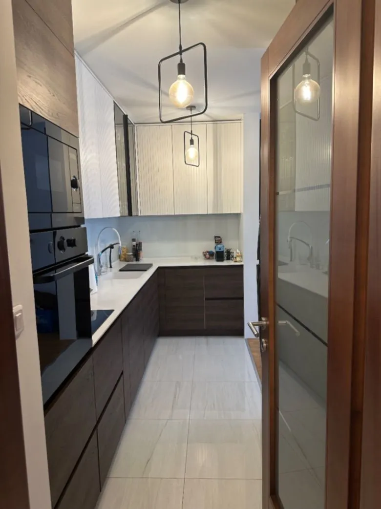 Dvosoban-stan-92-m²-u-Bloku-6-Podgorica-8 Dvosoban stan 92 m² – Blok 6, Podgorica — fotografija 9