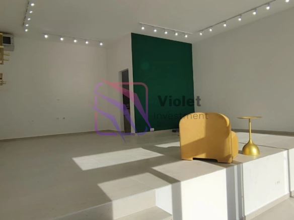 Izdavanje: Poslovni prostor 51 m² – Central Point, Podgorica — fotografija 2
