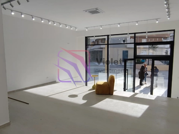 Izdavanje: Poslovni prostor 51 m² – Central Point, Podgorica — fotografija 5