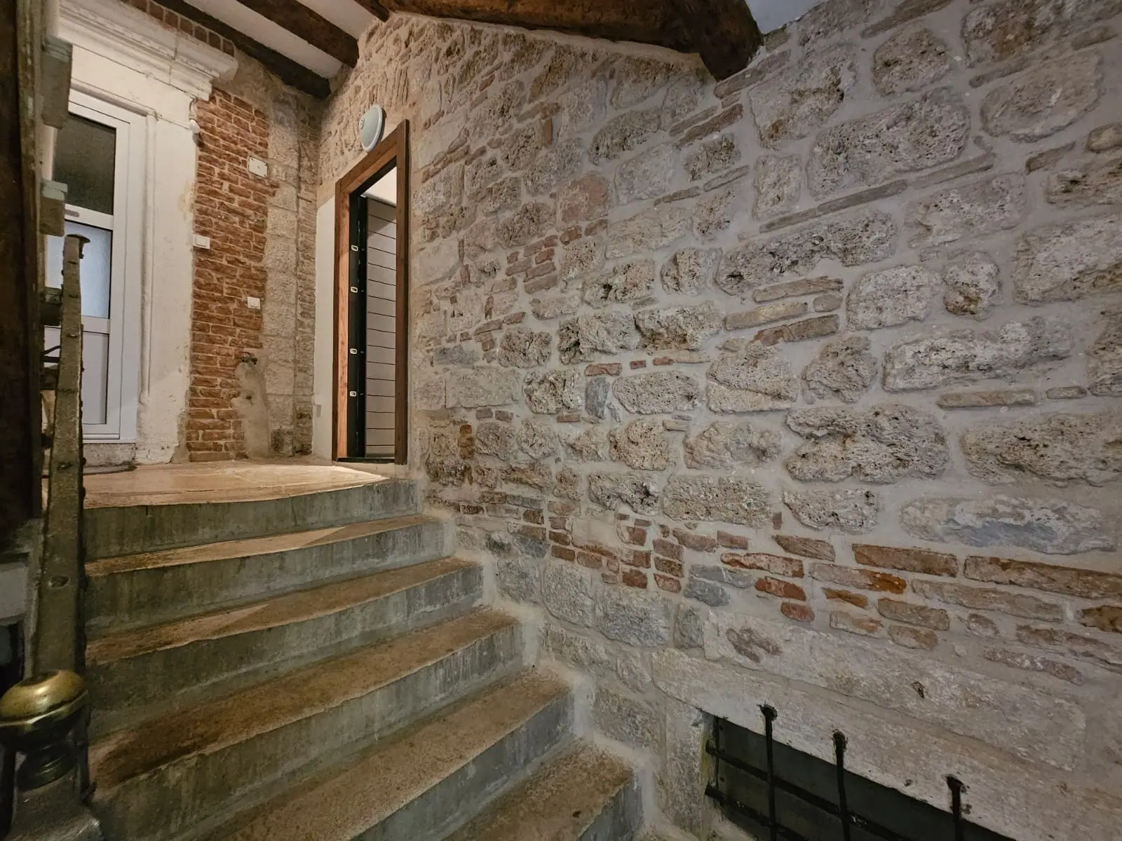Garsonjera-u-Starom-gradu-Kotor-7 Garsonjera 15 m² – Stari Grad Kotor, Kotor — fotografija 8