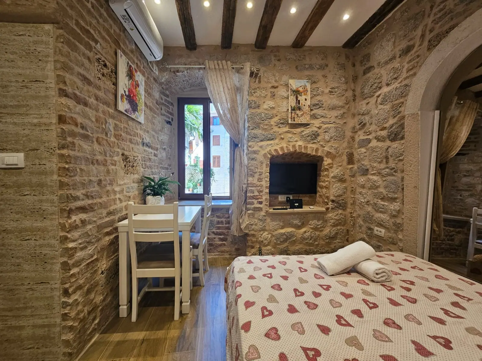 Garsonjera-u-Starom-gradu-Kotor-12 Garsonjera 15 m² – Stari Grad Kotor, Kotor — fotografija 13