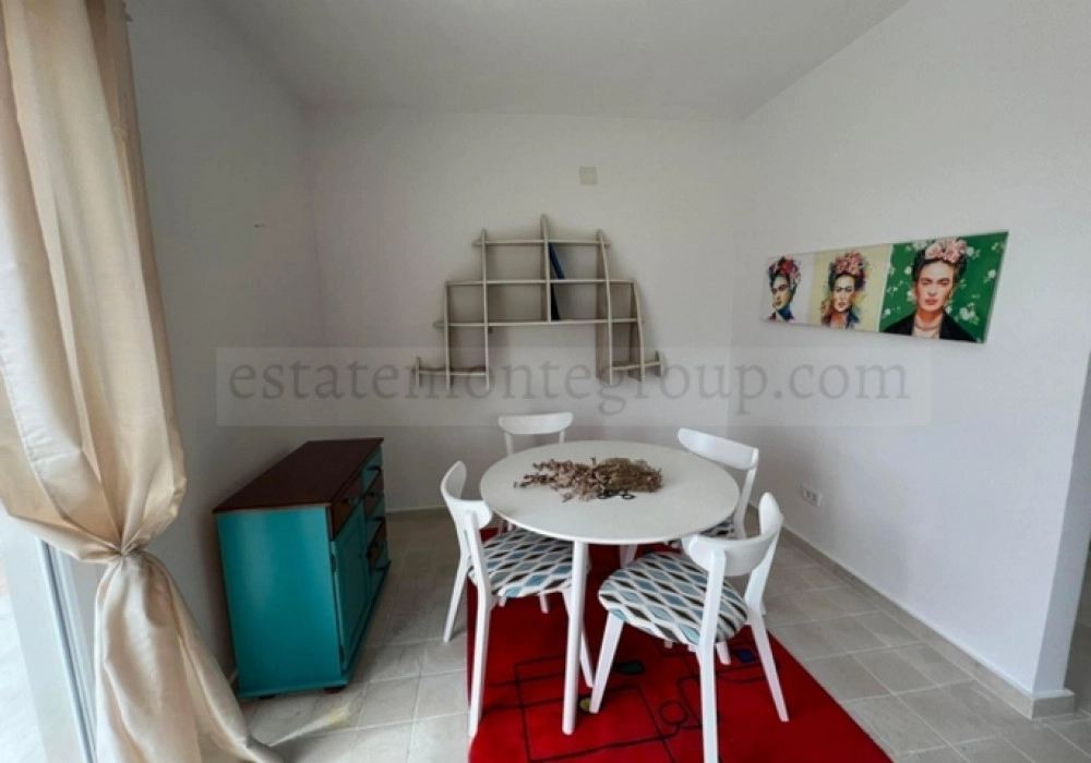 Garsonjera-sa-terasom-u-Becicima-Budva-2 Garsonjera 45 m² – Bečići, Budva — fotografija 3