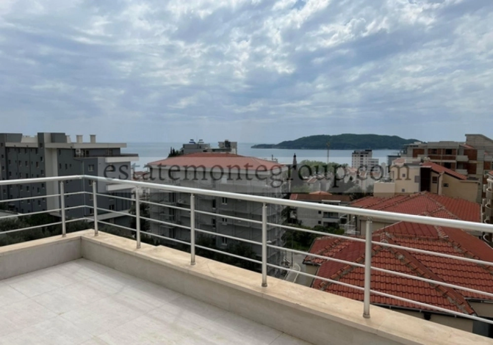 Garsonjera-sa-terasom-u-Becicima-Budva-3 Garsonjera 45 m² – Bečići, Budva — fotografija 4