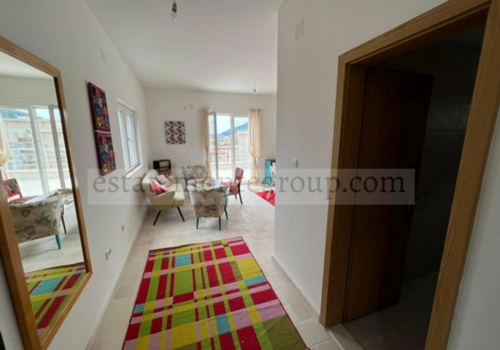 Garsonjera-sa-terasom-u-Becicima-Budva-6 Garsonjera 45 m² – Bečići, Budva — fotografija 7