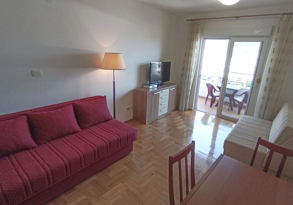 Garsonjera-u-naselju-Velji-Vinogradi-Budva-7 Garsonjera 35 m² – Podkošljun, Budva — fotografija 8
