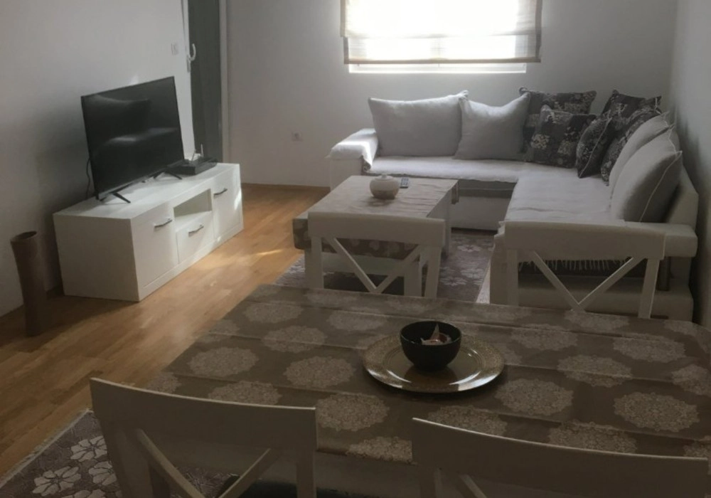Jednosoban-stan-na-Starom-aerodromu-Podgorica-1 Jednosoban stan 50 m² – Stari aerodrom, Podgorica — fotografija 2