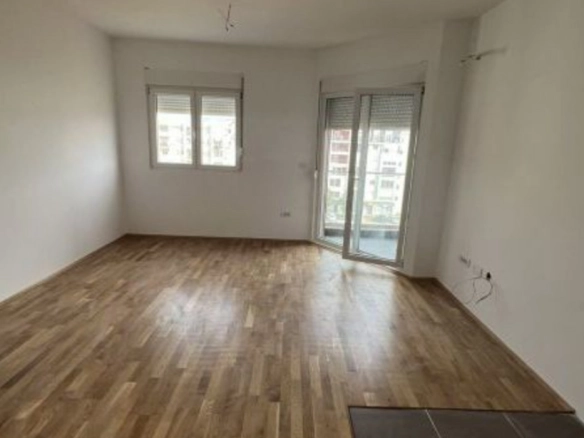 Dvosoban stan 58 m² – Stari aerodrom, Podgorica — fotografija 2