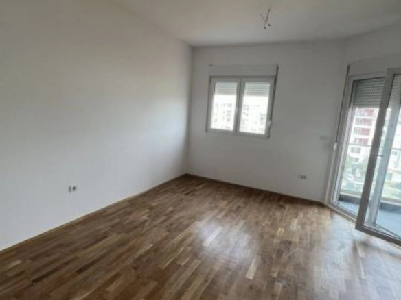 Dvosoban stan 58 m² – Stari aerodrom, Podgorica — fotografija 3