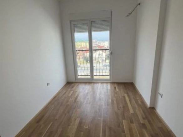 Dvosoban stan 58 m² – Stari aerodrom, Podgorica — fotografija 8