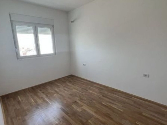 Dvosoban stan 58 m² – Stari aerodrom, Podgorica — fotografija 9