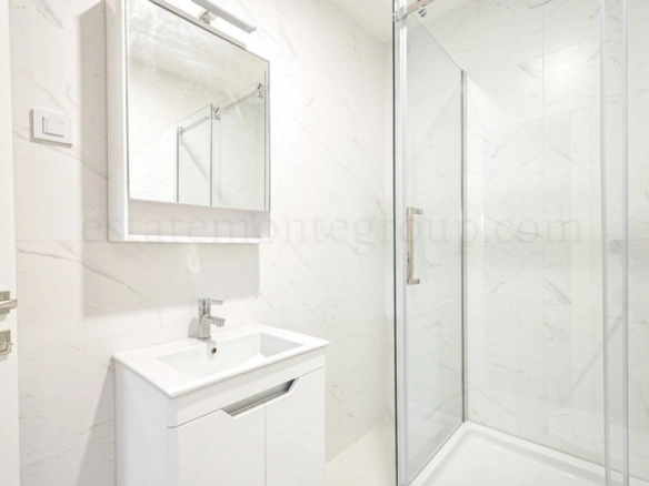 Garsonjera 30 m² – Seljanovo, Tivat — fotografija 12
