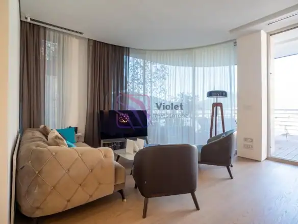 Dvosoban stan 156 m² – Boreti, Budva — fotografija 6
