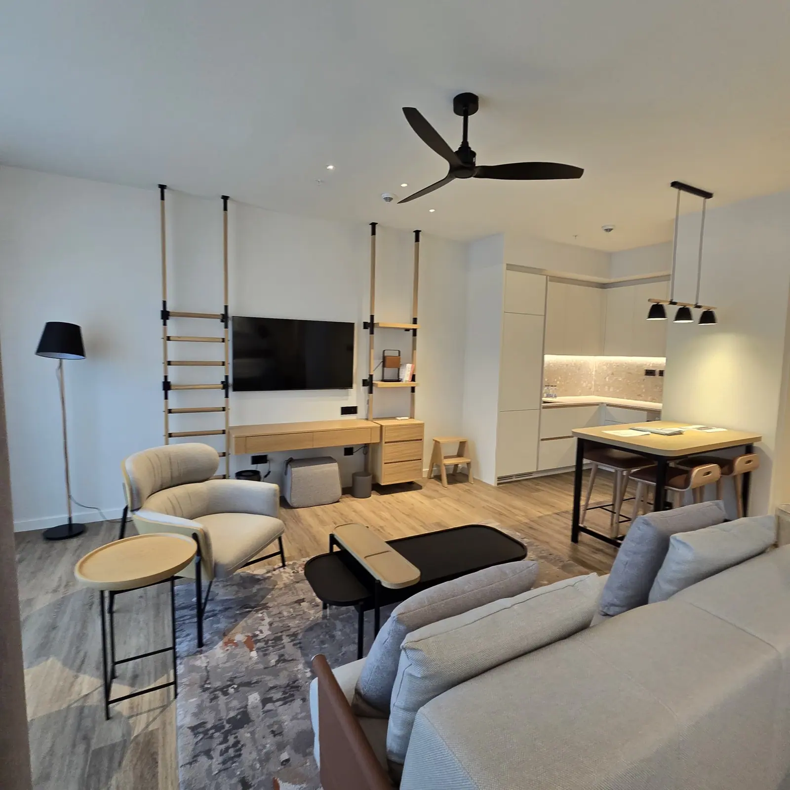 Namjestena-garsonjera-u-Boka-Place-Seljanovo-Tivat Namještena garsonjera u Boka Place