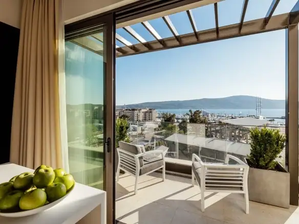 Dvosoban stan 179 m² – Seljanovo, Tivat — fotografija 9