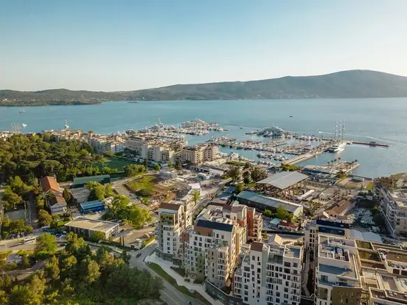 Dvosoban stan 179 m² – Seljanovo, Tivat — fotografija 14