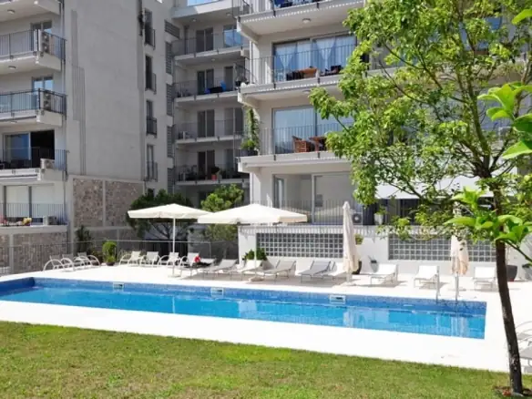 Garsonjera 38 m² – Dobrota, Kotor — fotografija 7