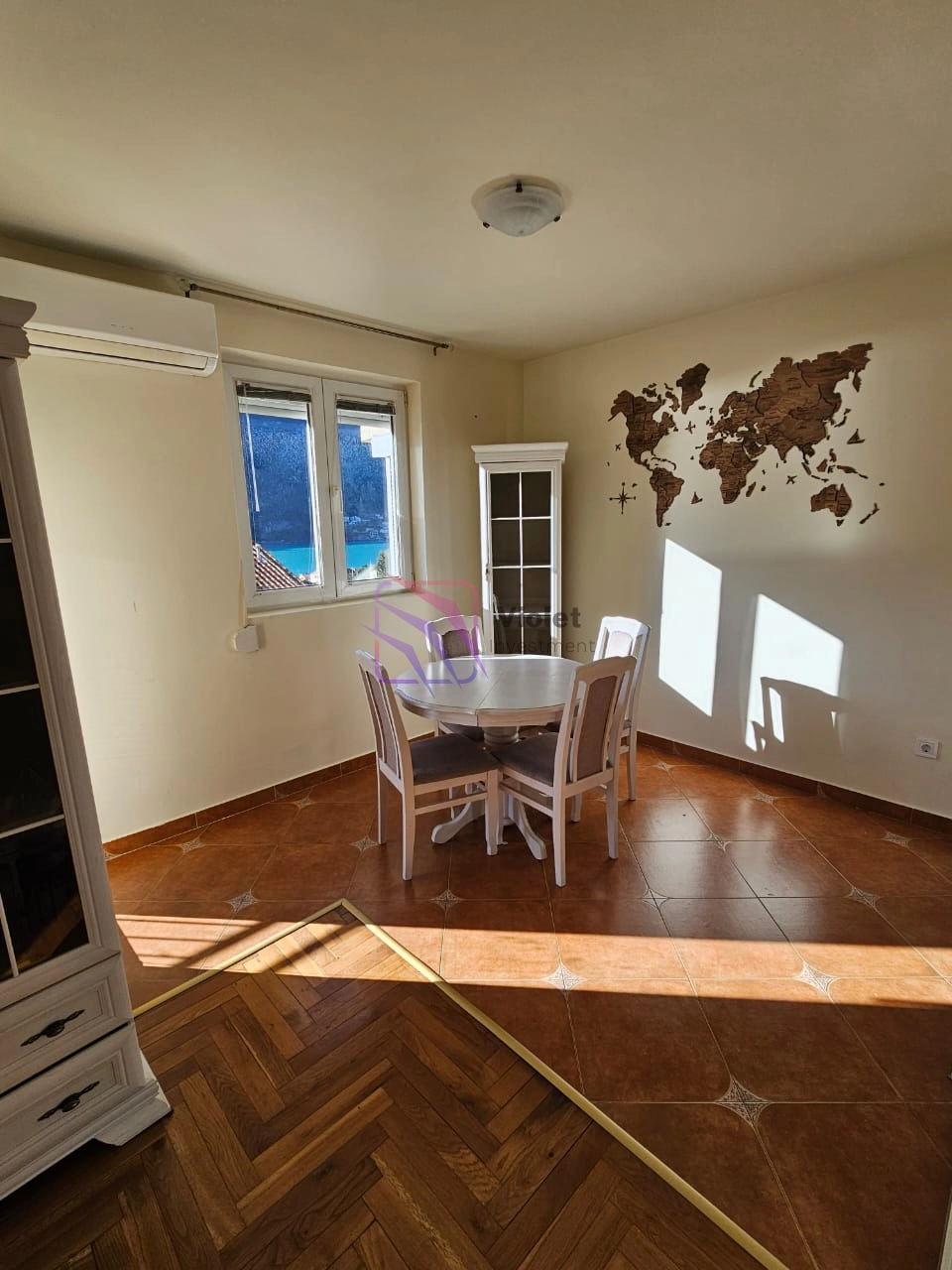 Trosoban-dupleks-stan-u-Dobroti-Kotor-10 Trosoban stan 88 m² – Dobrota, Kotor — fotografija 11
