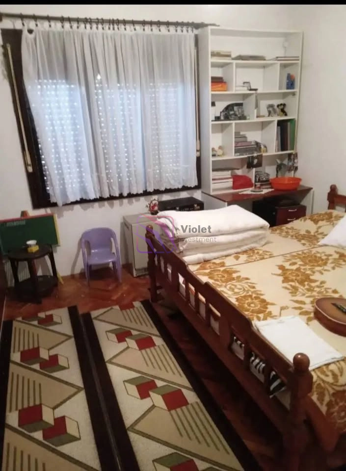Kuca-sa-dvoristem-i-bazenom-u-Novom-Selu-Podgorica-4 Kuća 180 m² – Podgorica — fotografija 5