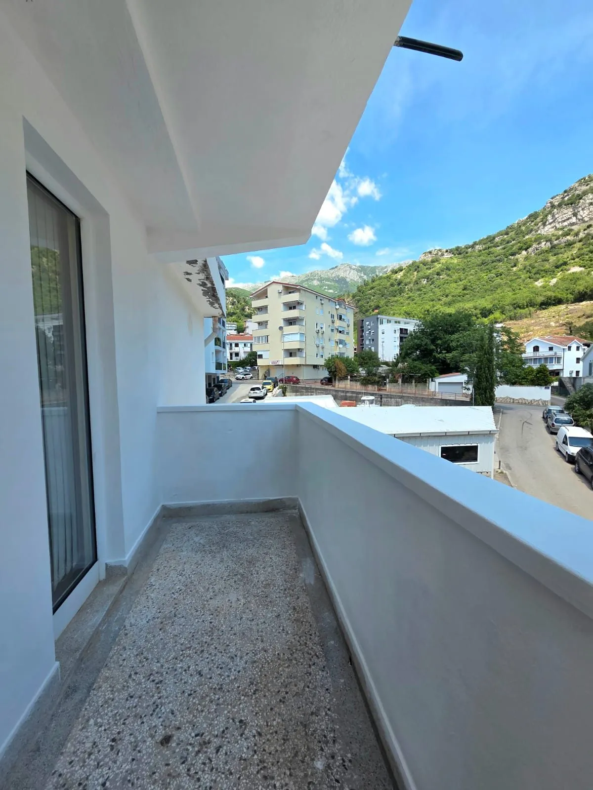 Jednosoban-stan-na-Lazima-Budva-6 Jednosoban stan na Lazima, Budva — fotografija 7
