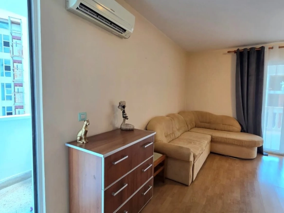 Jednosoban stan na Lazima, Budva — fotografija 16
