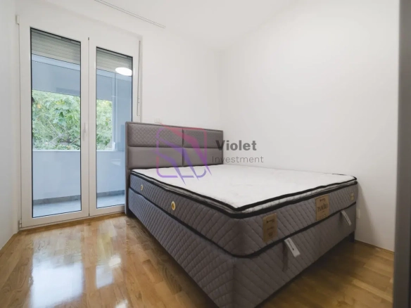 Namješten dvosoban stan u Momišićima, Podgorica — fotografija 12