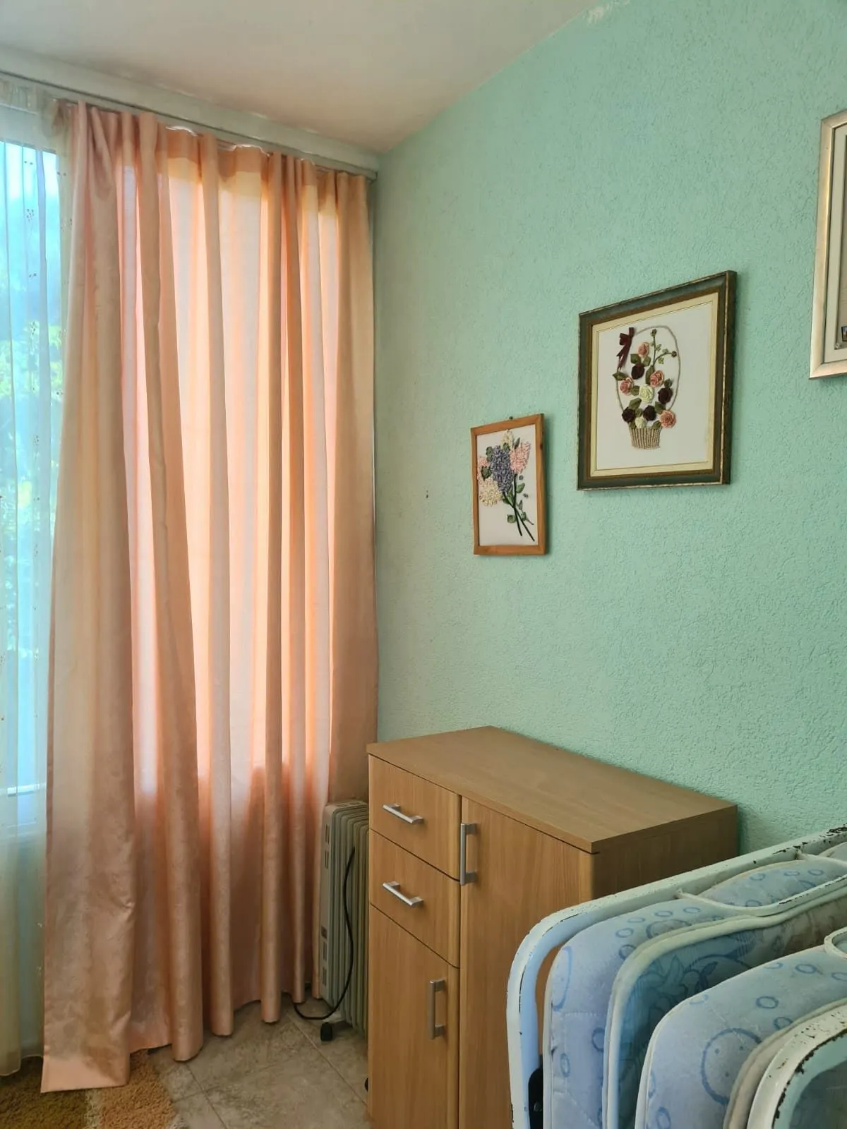 Jednosoban-stan-sa-terasom-u-Becicima-Budva-2 Jednosoban stan sa terasom u Bečićima, Budva — fotografija 3