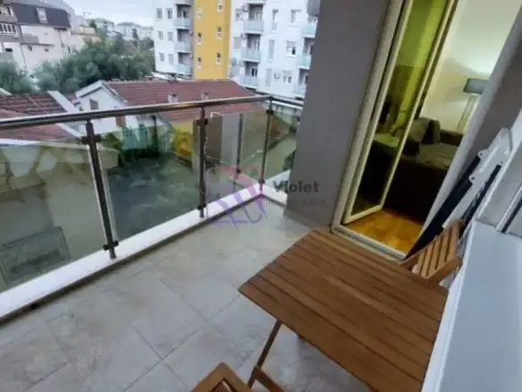 Namješten jednosoban stan u Ljuboviću, Podgorica — fotografija 4