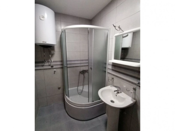 Dvosoban stan 57 m² – Tuški put, Podgorica — fotografija 4