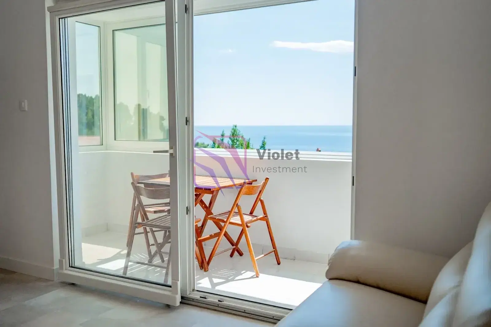 Jednosoban-stan-sa-pogledom-na-more-Sveti-Stefan-Budva-2 Jednosoban stan 45 m² – Sveti Stefan, Budva — fotografija 3