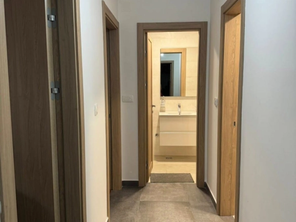 Izdavanje: Poslovni prostor 70 m² – Master kvart, Podgorica — fotografija 3