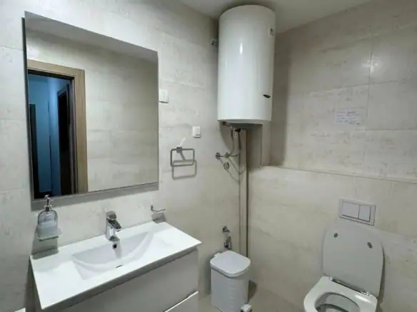 Izdavanje: Poslovni prostor 70 m² – Master kvart, Podgorica — fotografija 10
