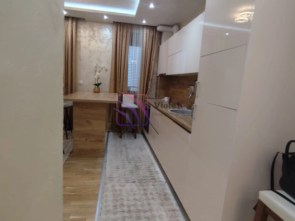 Izdavanje: Dvosoban stan 86 m² – Stara Varoš, Podgorica — fotografija 7