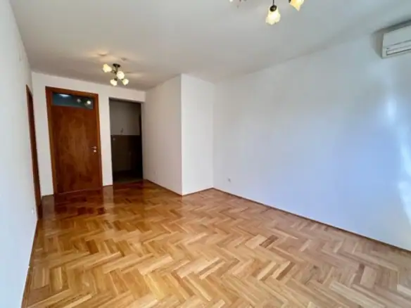 Jednosoban stan 46 m² – Velji Vinogradi, Budva — fotografija 4