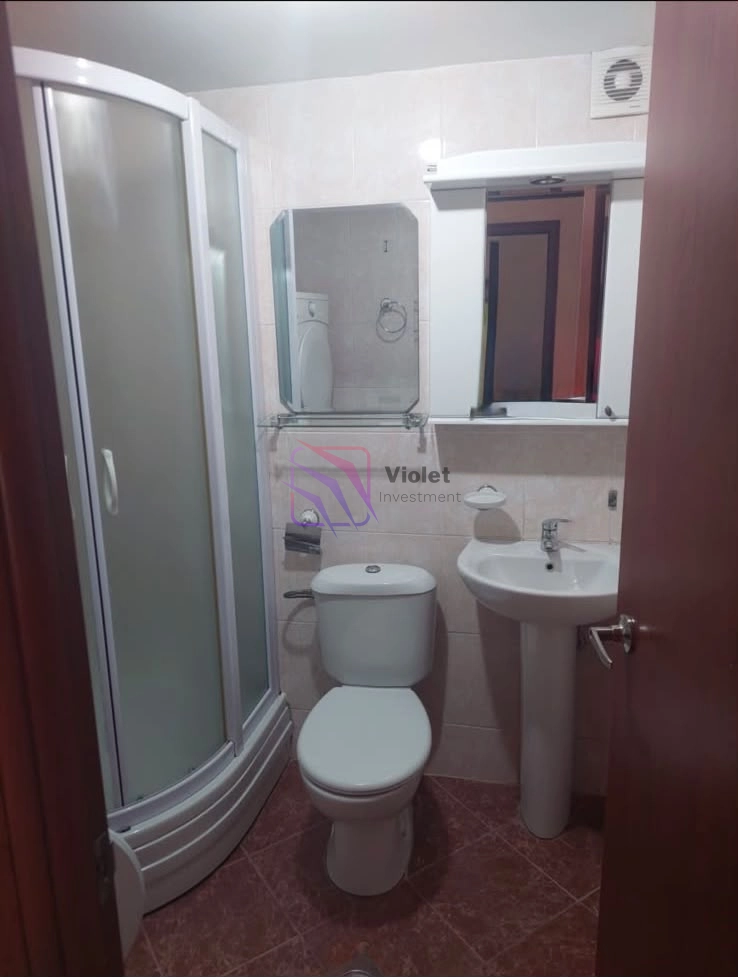 Dvosoban-stan-66-m²-u-Bloku-9-Podgorica-7 Izdavanje: Dvosoban stan 66 m² – Blok 9, Podgorica — fotografija 8