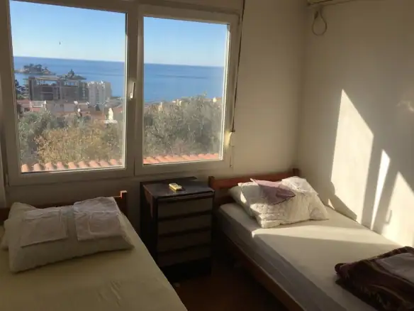 Dvosoban stan 70 m² – Petrovac, Budva — fotografija 3