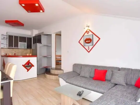 Dvosoban stan 60 m² – Velji Vinogradi, Budva — fotografija 2