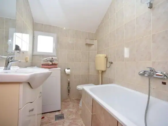 Dvosoban stan 60 m² – Velji Vinogradi, Budva — fotografija 10