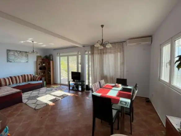 Dvosoban stan 90 m² – Bečići, Budva — fotografija 3