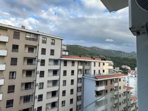 Dvosoban stan 55 m² – Bečići, Budva — fotografija 12