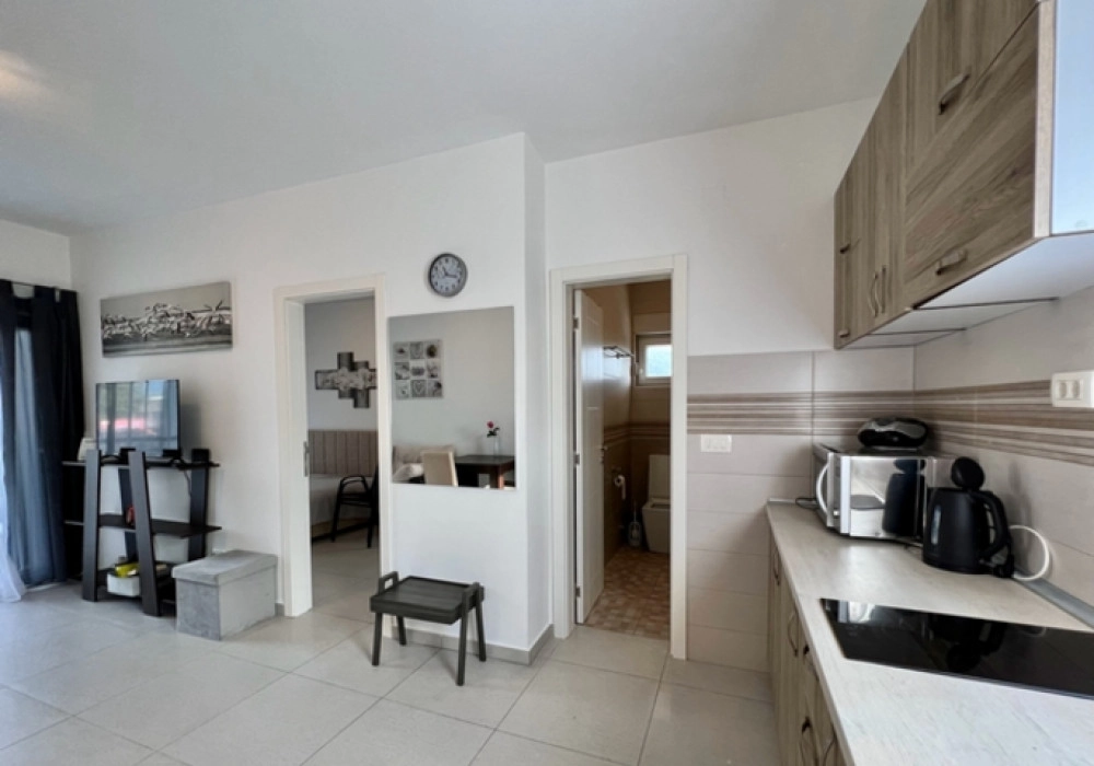 Jednosoban-stan-sa-terasom-u-Mazini-Tivat-5 Jednosoban stan 94 m² – Mažina, Tivat — fotografija 6