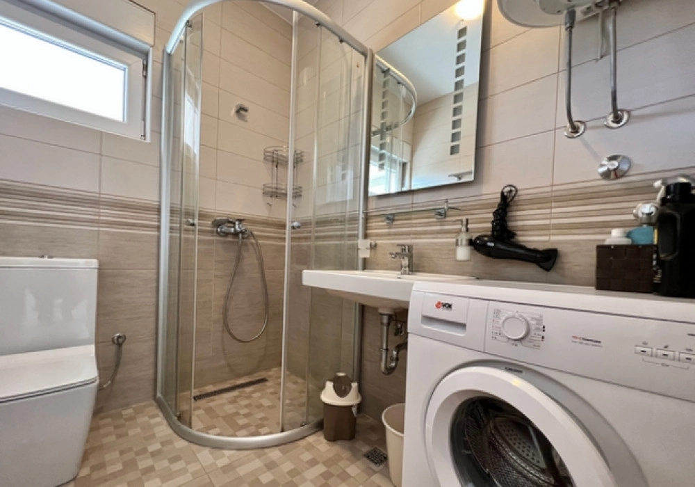Jednosoban-stan-sa-terasom-u-Mazini-Tivat-7 Jednosoban stan 94 m² – Mažina, Tivat — fotografija 8