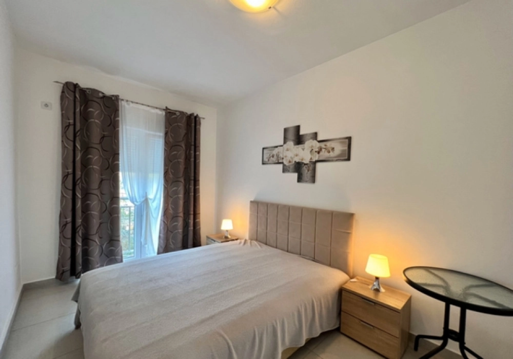 Jednosoban-stan-sa-terasom-u-Mazini-Tivat-12 Jednosoban stan 94 m² – Mažina, Tivat — fotografija 13