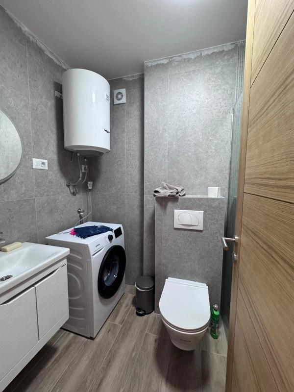 Jednosoban-stan-u-Becicima-Budva-3 Izdavanje: Jednosoban stan 42 m² – Bečići, Budva — fotografija 4