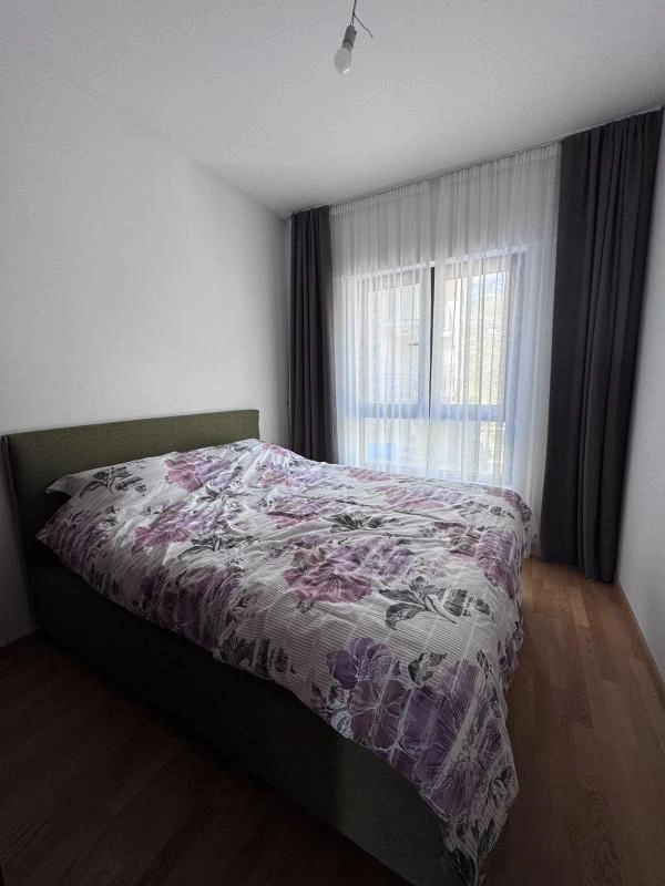 Jednosoban-stan-u-Becicima-Budva-4 Izdavanje: Jednosoban stan 42 m² – Bečići, Budva — fotografija 5