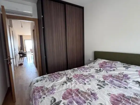 Izdavanje: Jednosoban stan 42 m² – Bečići, Budva — fotografija 6