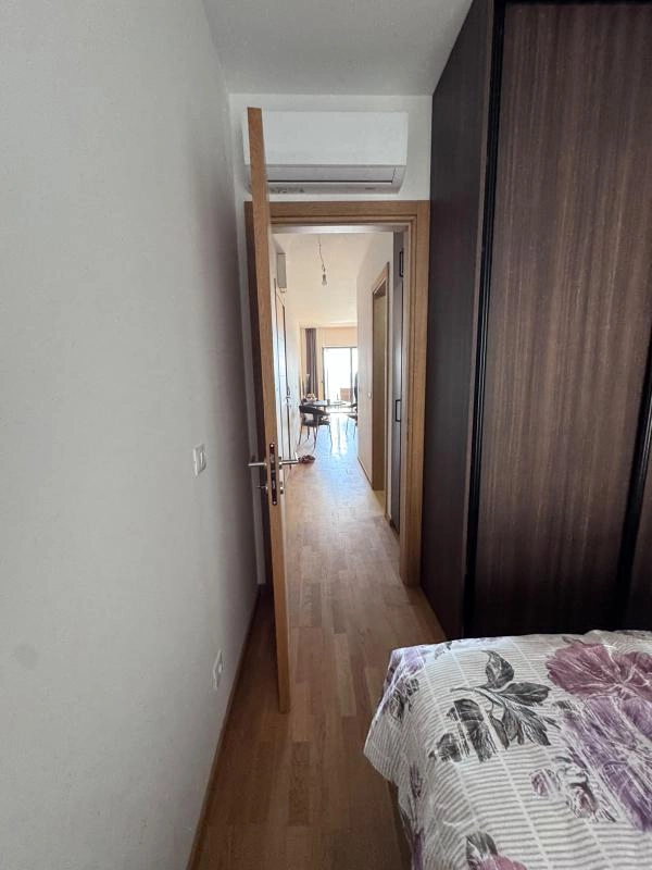 Jednosoban-stan-u-Becicima-Budva-7 Izdavanje: Jednosoban stan 42 m² – Bečići, Budva — fotografija 8