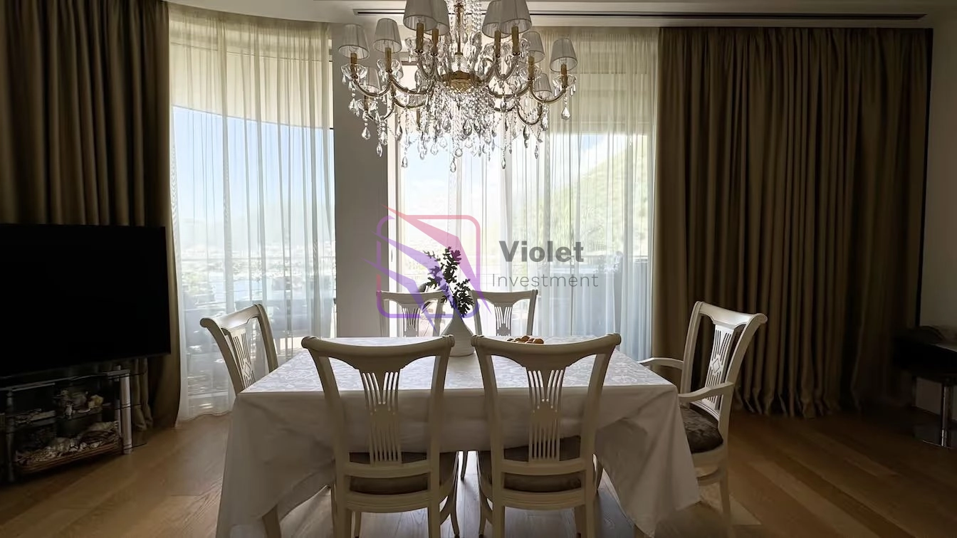 Dvosoban-stan-s-pogledom-na-more-Boreti-Budva-3 Dvosoban stan 141 m² – Boreti, Budva — fotografija 4