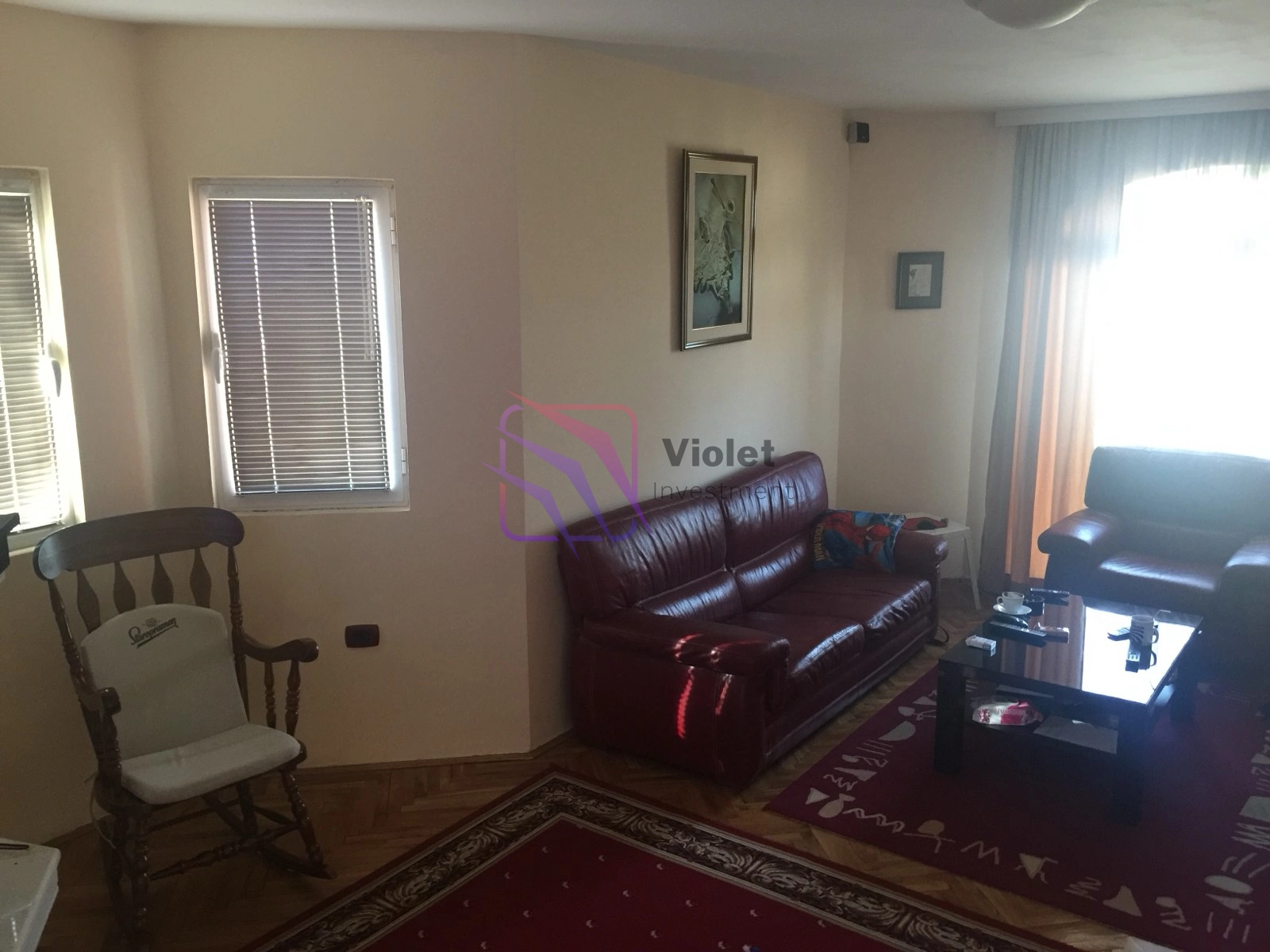 Porodicna-kuca-sa-dvoristem-Donja-Gorica-Podgorica-7 Izdavanje: Kuća 200 m² – Donja Gorica, Podgorica — fotografija 8